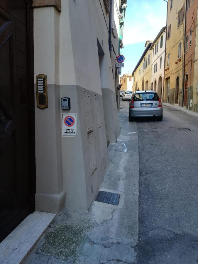 Central- Views - Air Conditioning - Easy Parking -Self Check In Perugia Exterior photo